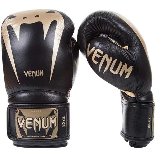 Venum Giant 3.0 Nappa Leather Boxing Glove – White/Gold 4 Venum Giant 3.0 Nappa Leather Boxing Glove – White/Gold - Image 4