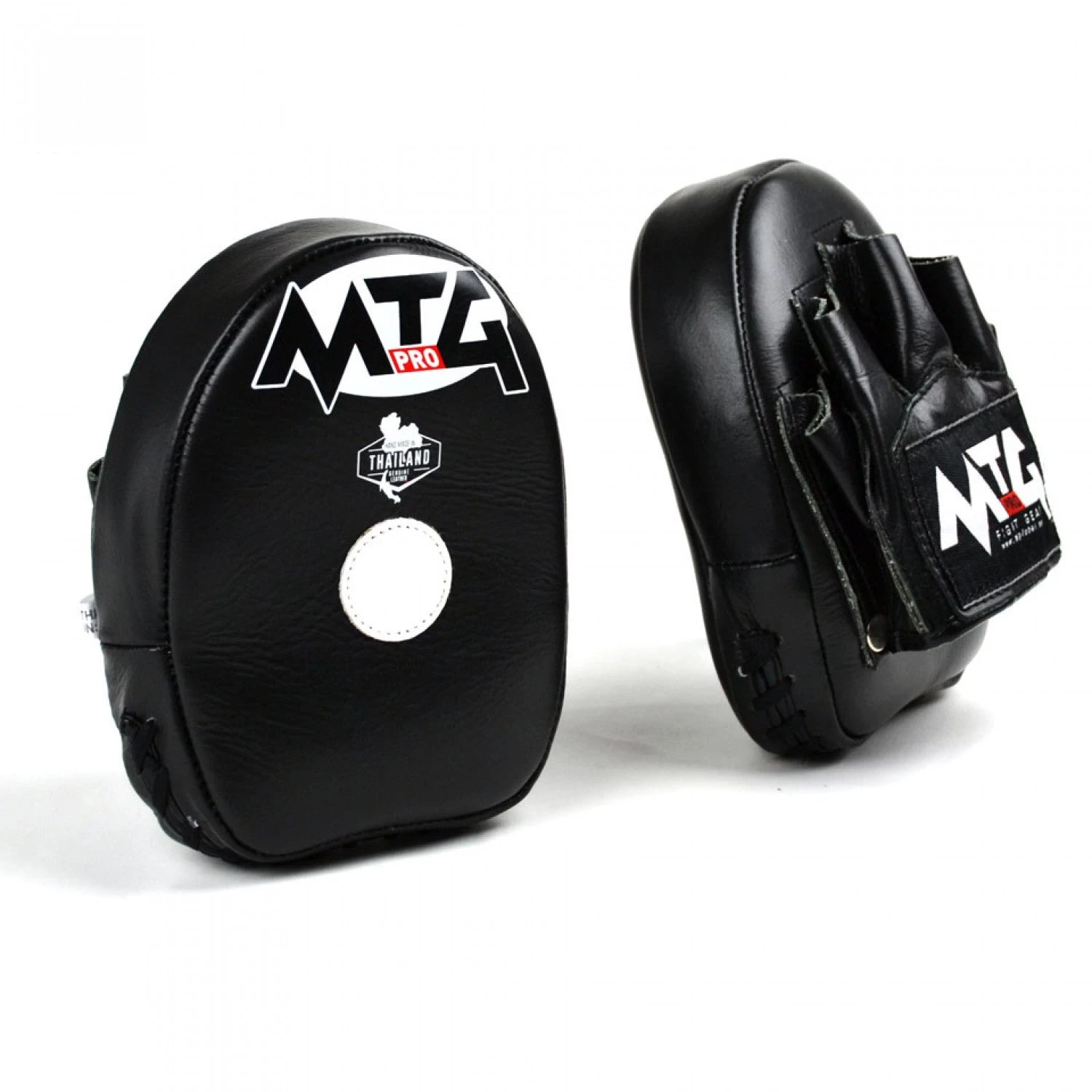 FM2 MTG Pro Black Mini Curved Focus Mitts 1 FM2 MTG Pro Black Mini Curved Focus Mitts