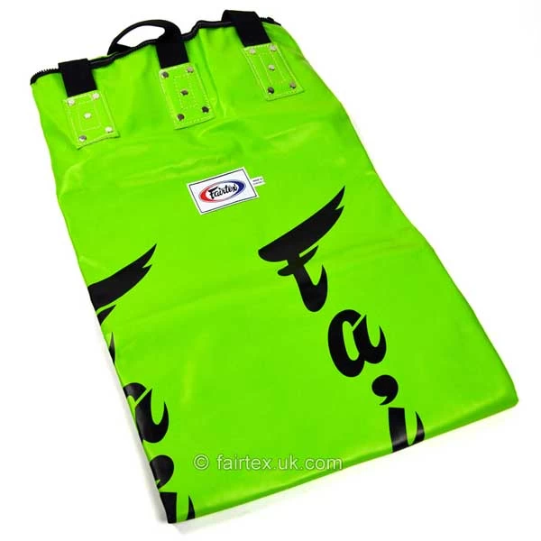 Fairtex 6ft Green Banana Kick Bag - Filled 45kg 2 Fairtex 6ft Green Banana Kick Bag - Filled 45kg - Image 2