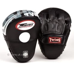 Twins PML-10 Deluxe Curved Focus Mitts Black